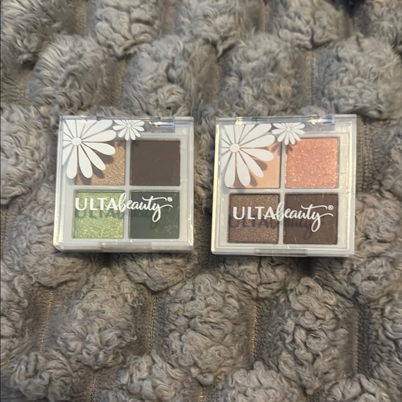 Ulta Beauty Eyeshadow Quad Duo - Green and Peach Tones - Picture 1 of 2